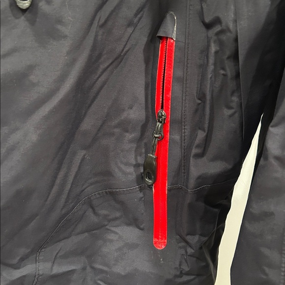 L.L. Bean Men's Black Rain Jacket with Red Accents - Picture 8 of 11